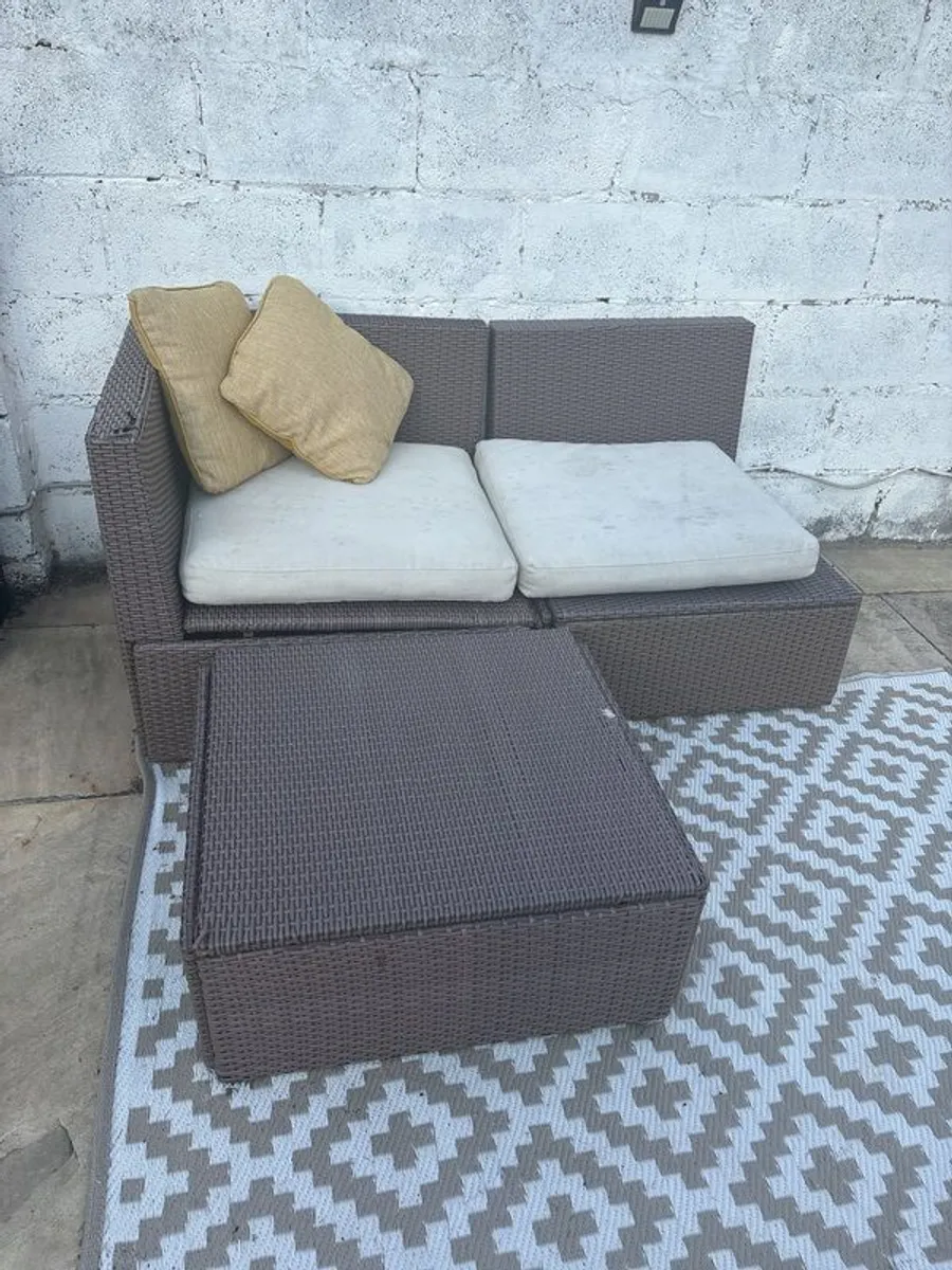 Rattan 2 seater corner set - Image 2