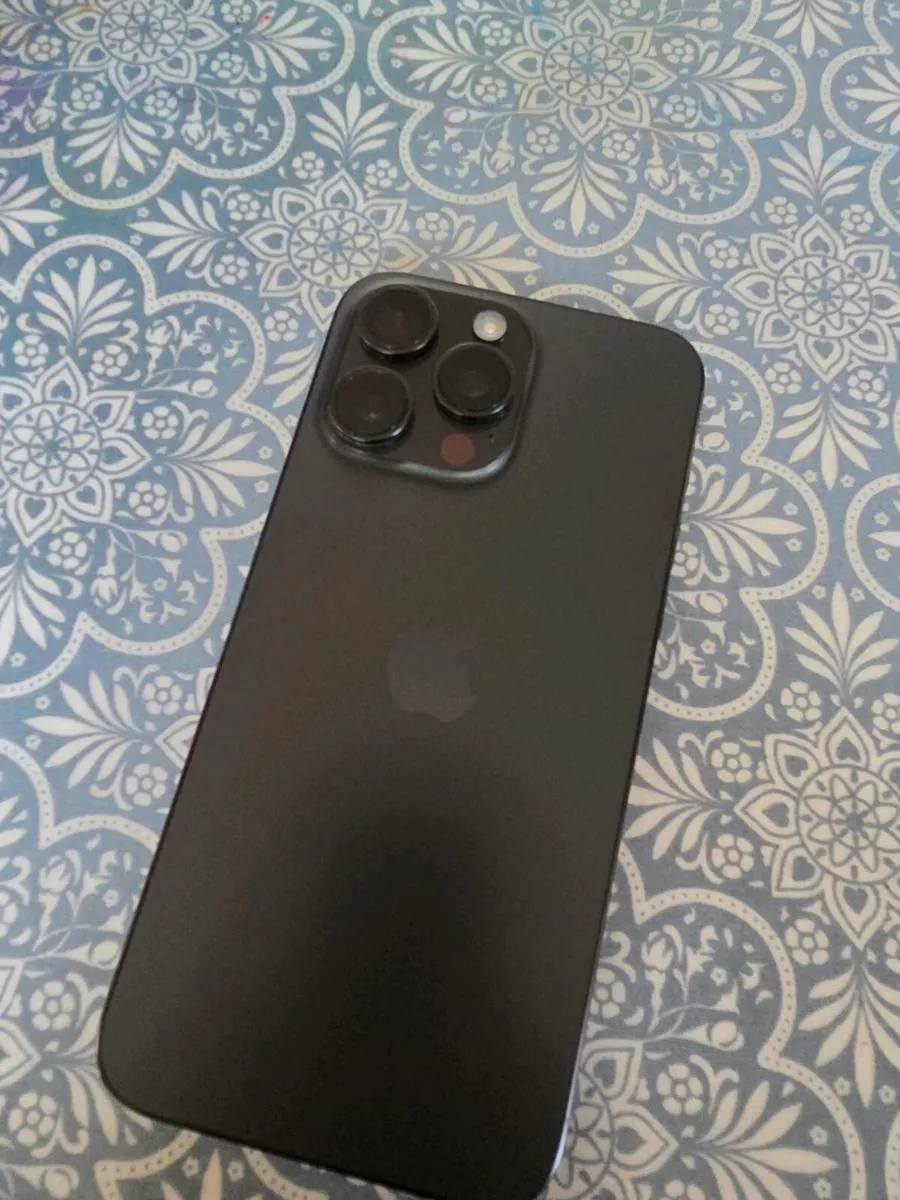 IPhone 15 Pro Max 256gb - Image 2