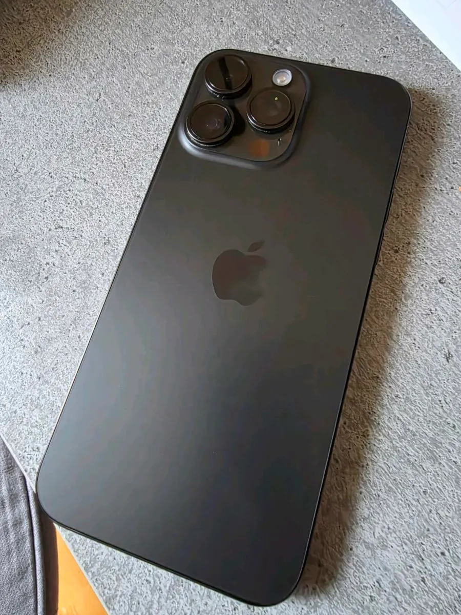 IPhone 15 Pro Max 256gb - Image 3