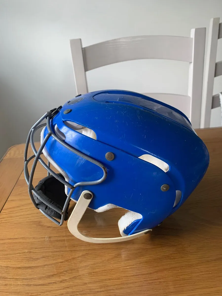 Oldstyle 00s Mycro Hurling Helmet - Image 3