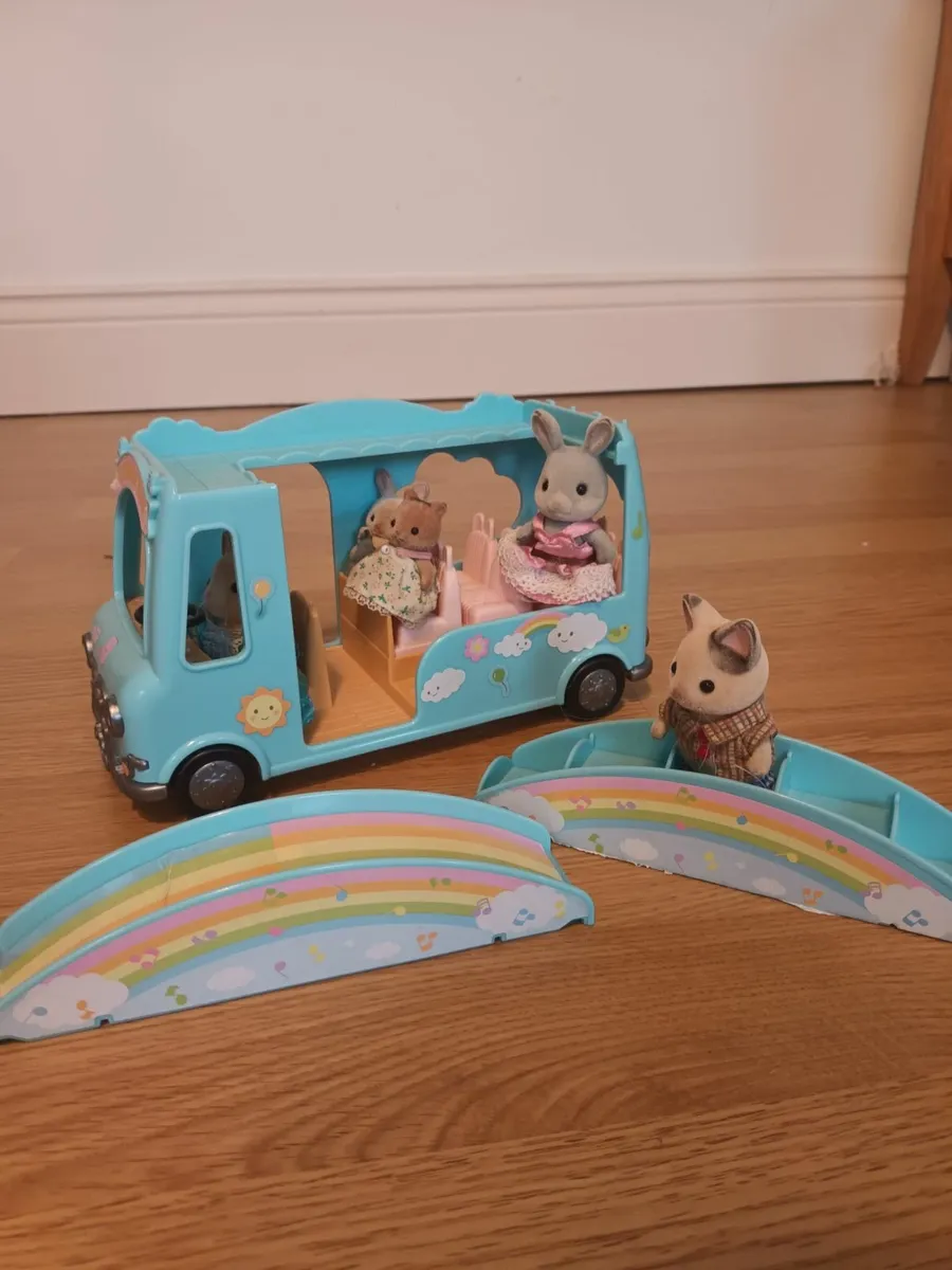 Sylvanian family bundle - Image 3