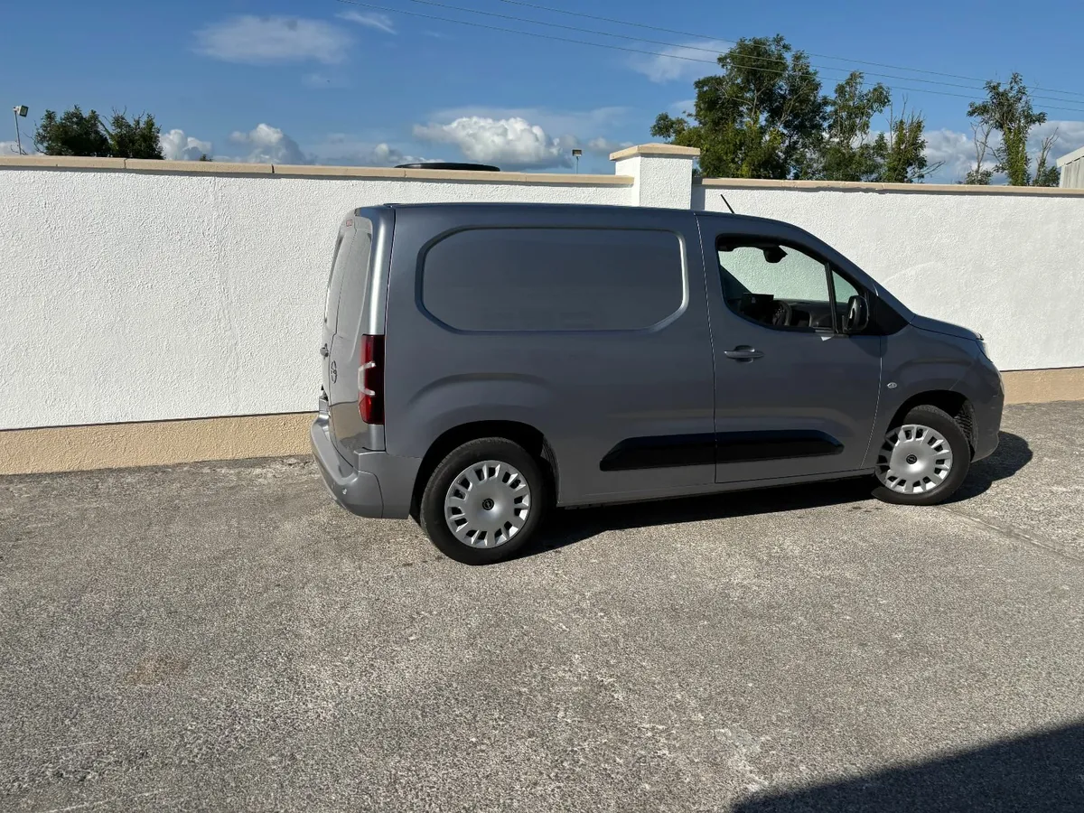 OPEL COMBO... SPORT LINE... NO VAT!!! - Image 4