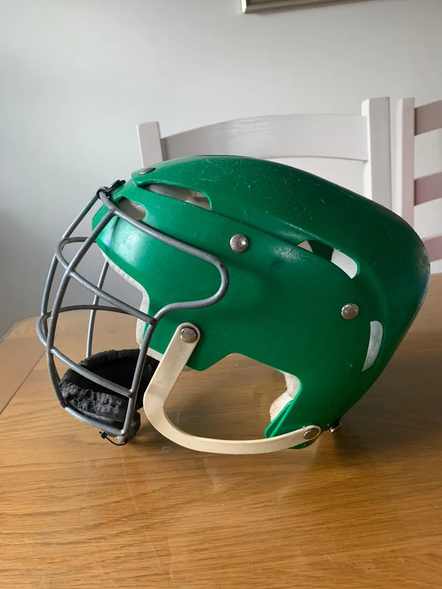 Oldstyle 00s Mycro Hurling Helmet - Image 2