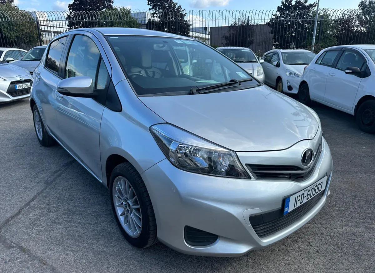 Toyota Vitz 2011 Automatic/New Nct/warranty - Image 2
