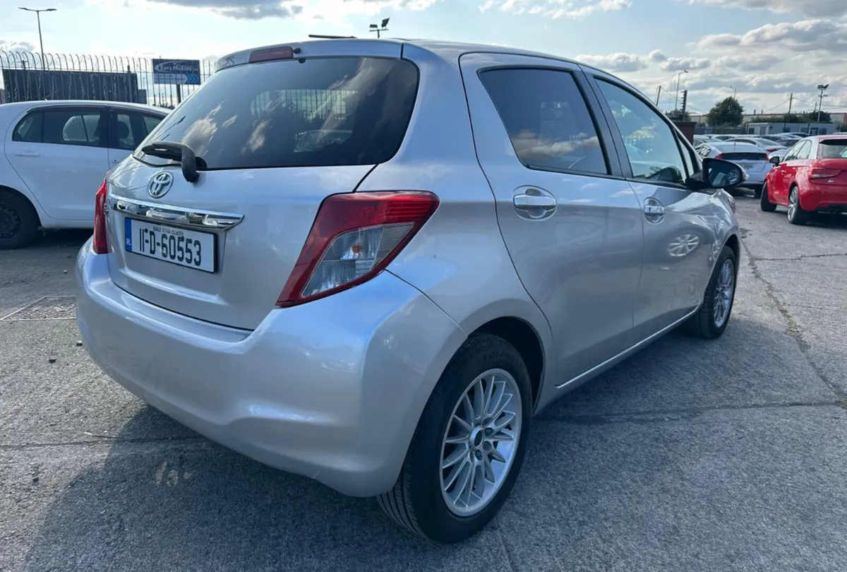 Toyota Vitz 2011 Automatic/New Nct/warranty - Image 4