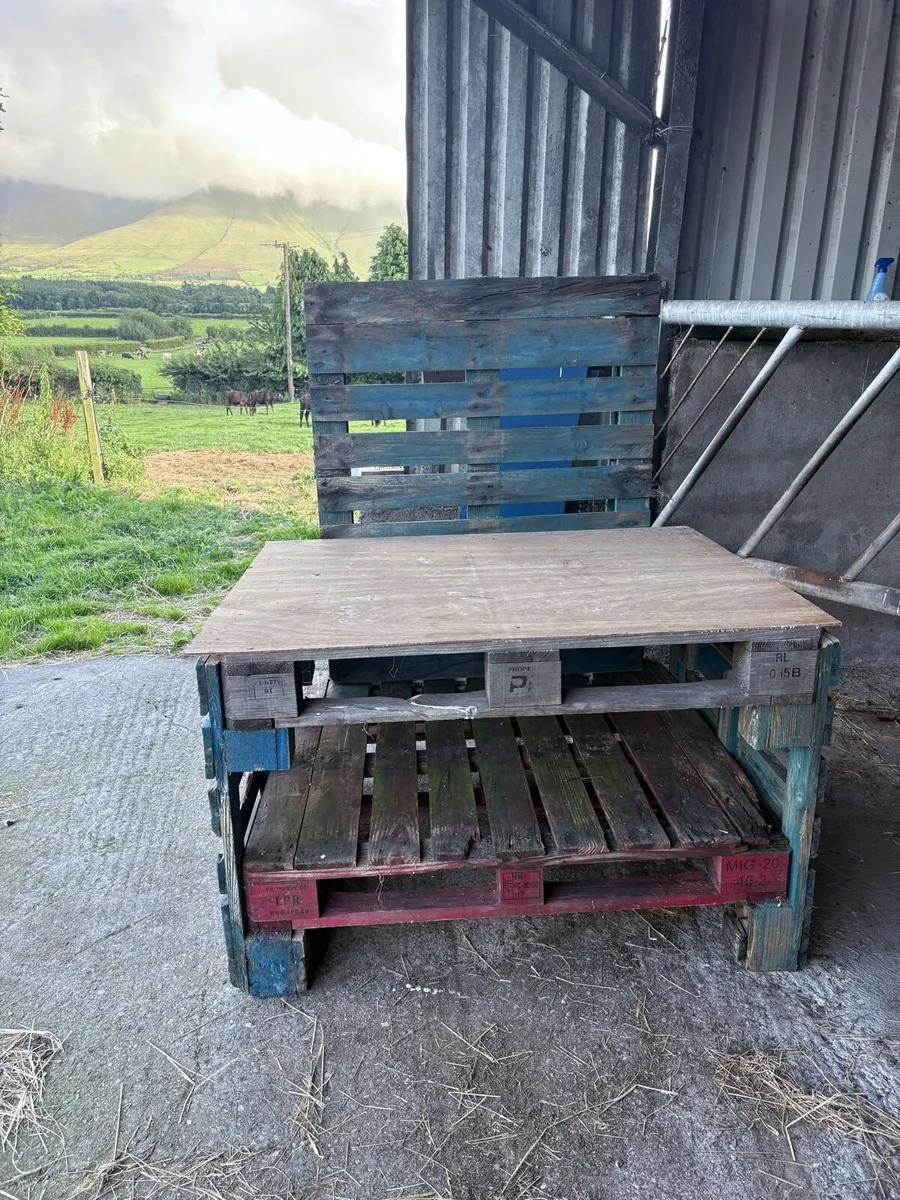 Pallet workbench - Image 1