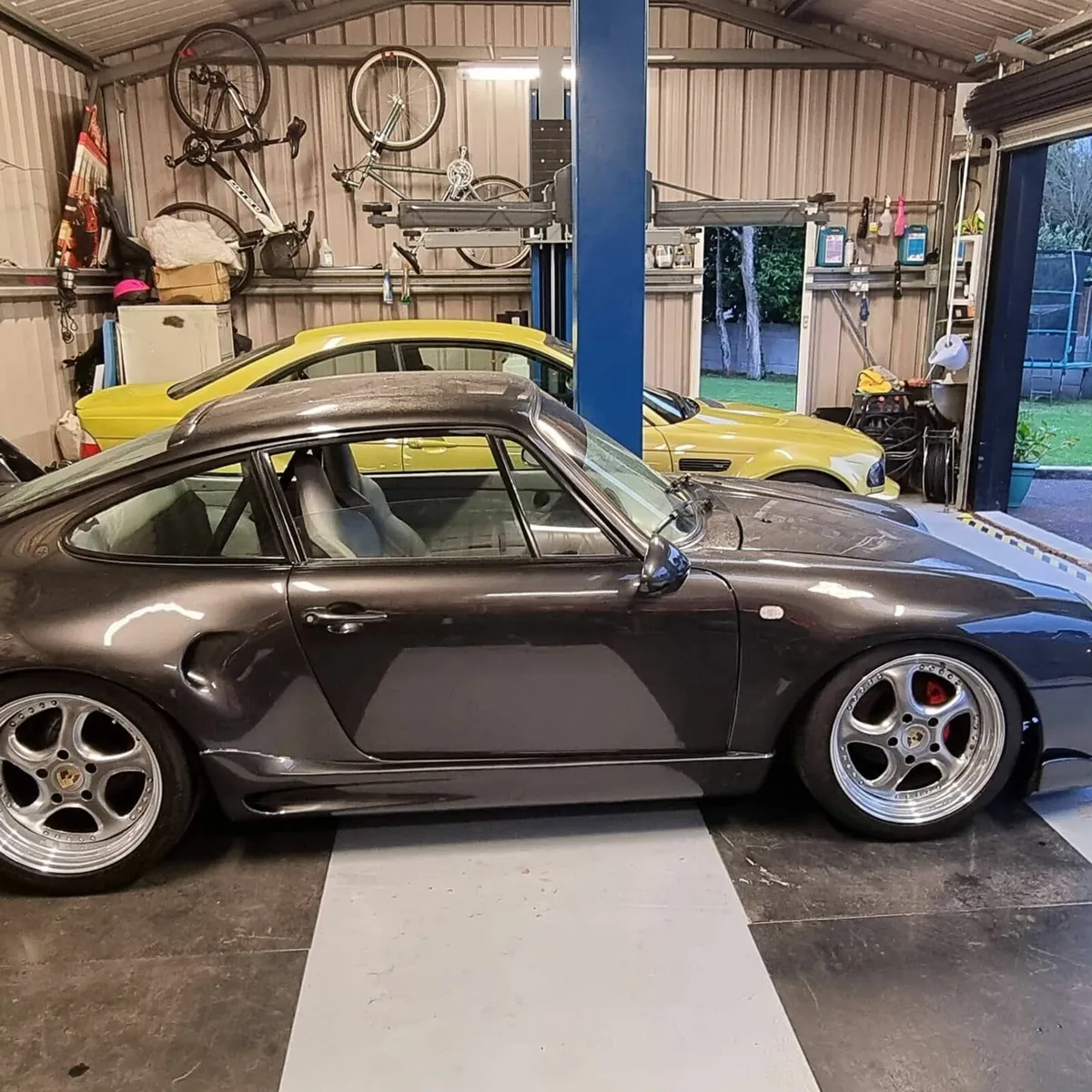 Porsche - Image 3