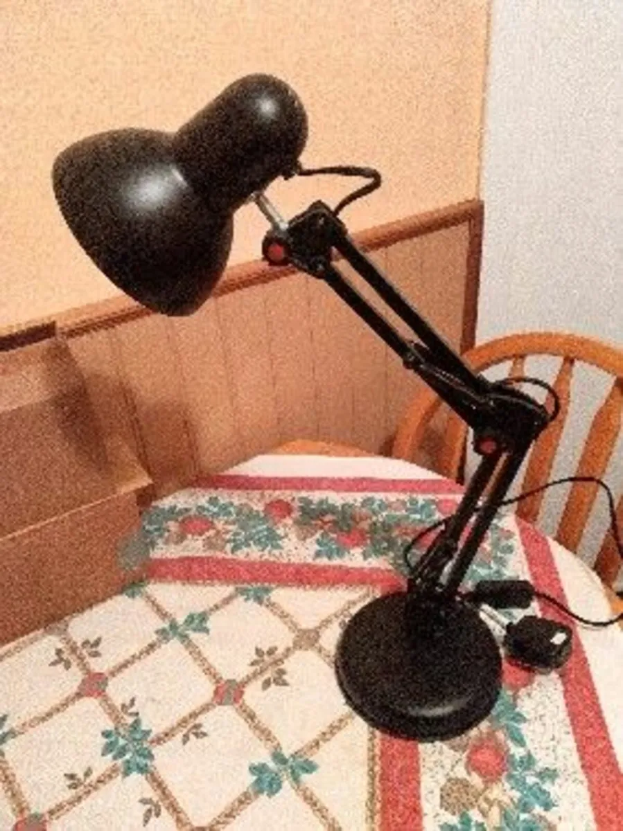 Adjustable swing arm Desk Lamp - Image 1