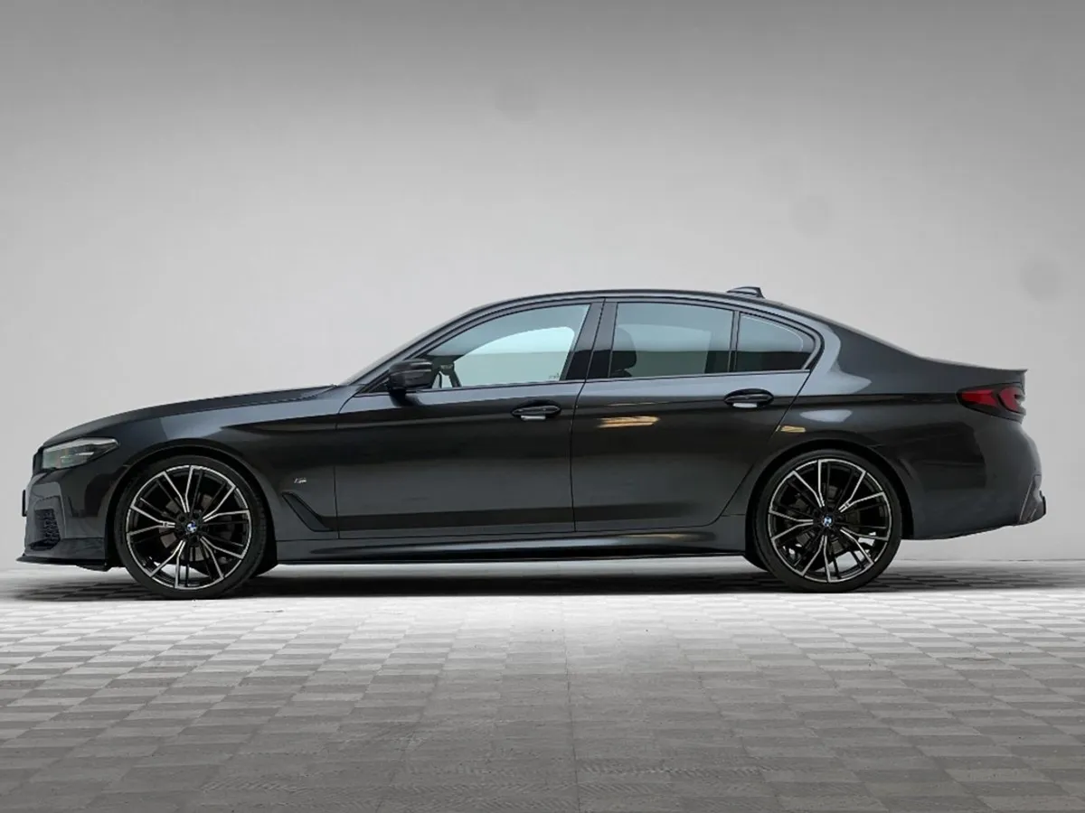 BMW 5 Series 520D M Sport - Image 4