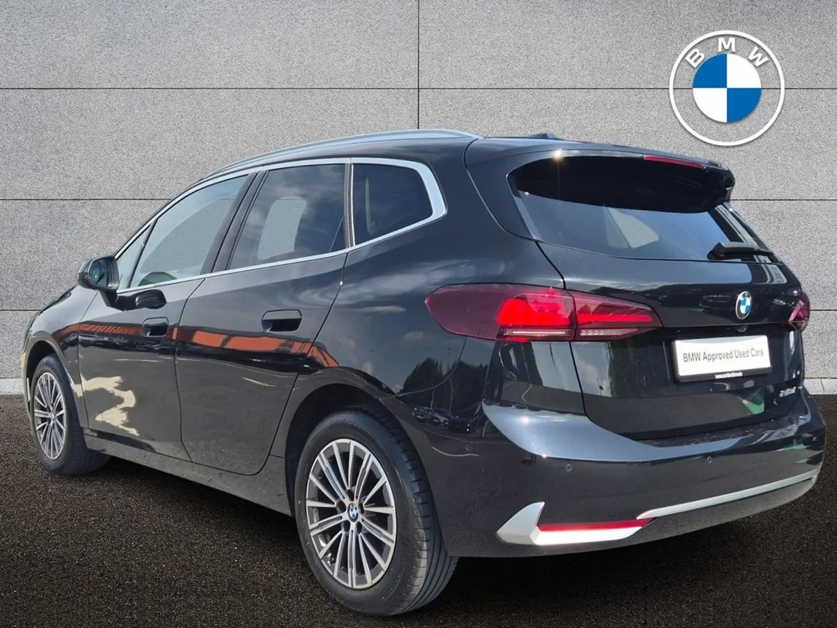 BMW 2 Series Active Tourer 218d Luxury Active Tou - Image 2
