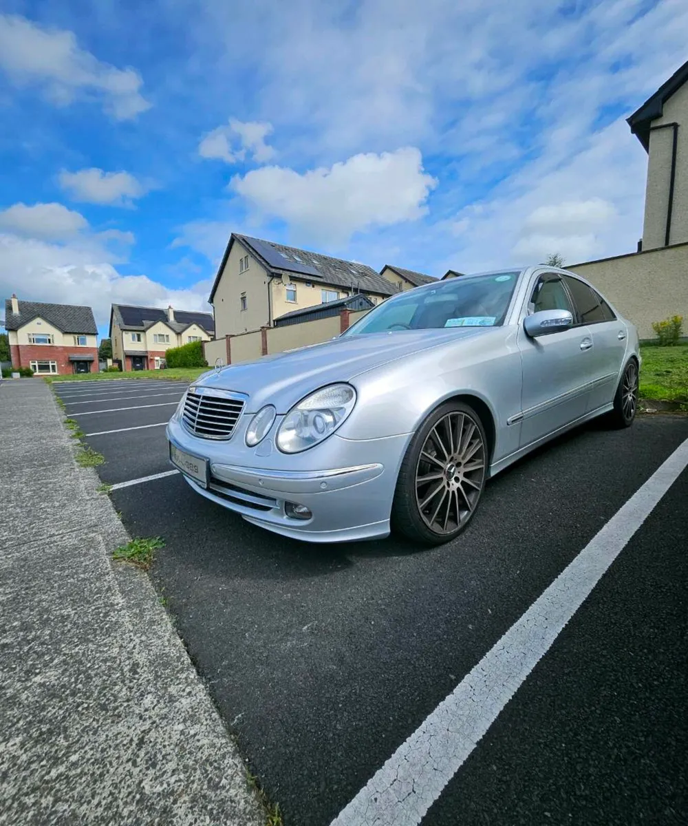 Mercedes E280 V6 3L Petrol 143k km - Image 4