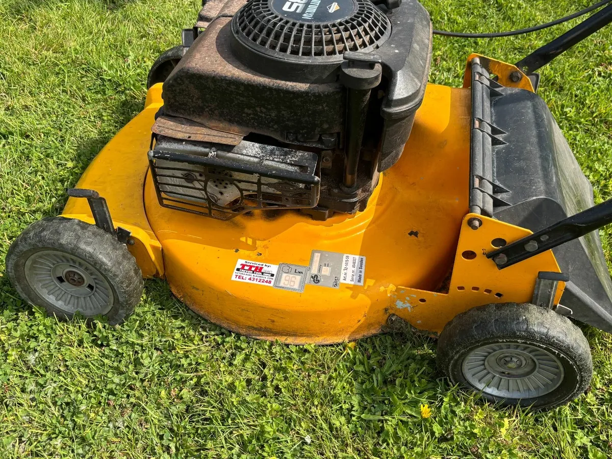 STIGA Lawn Mower - Petrol - Image 4