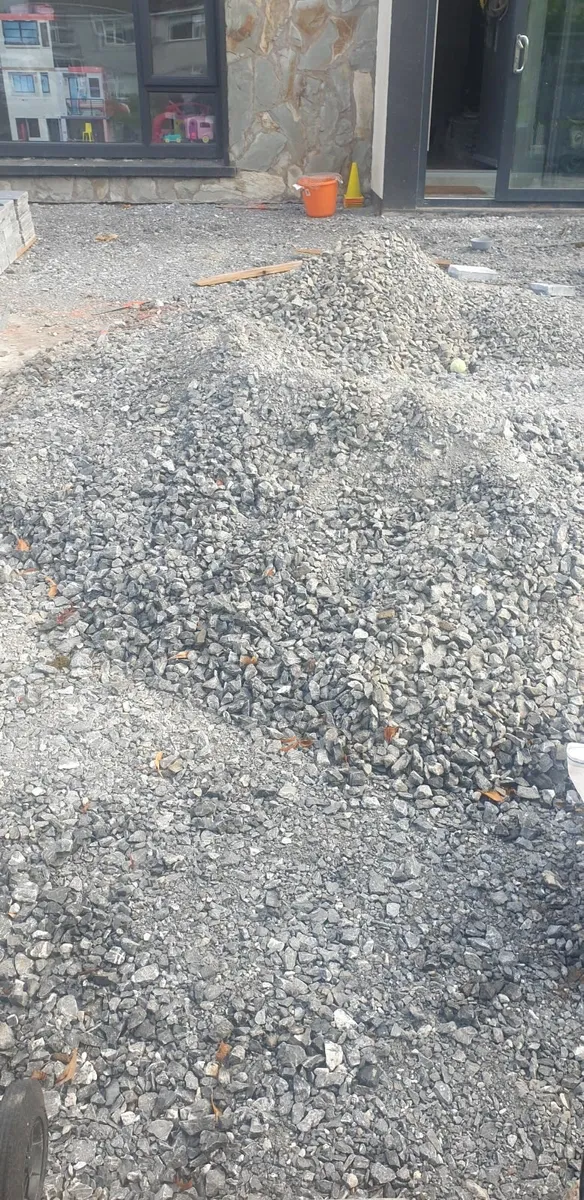 2 tons of hardcore - Image 3