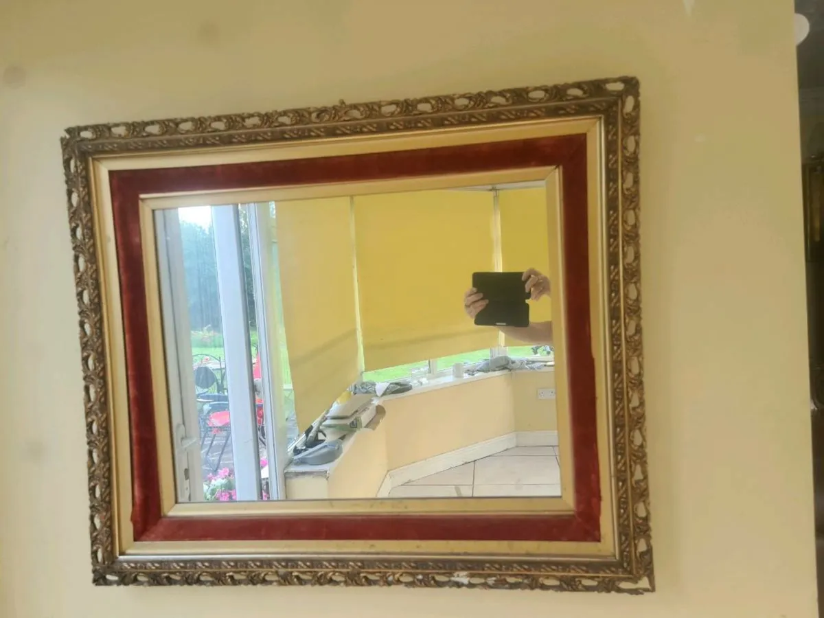 Antique mirror - Image 1
