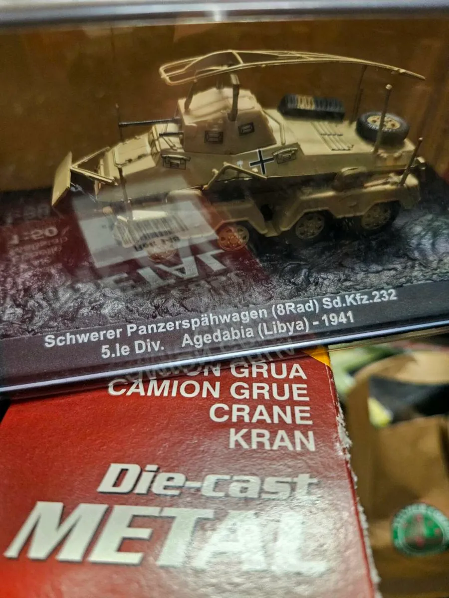 Corgi Atlas German WW2 Armoured Car - Image 2