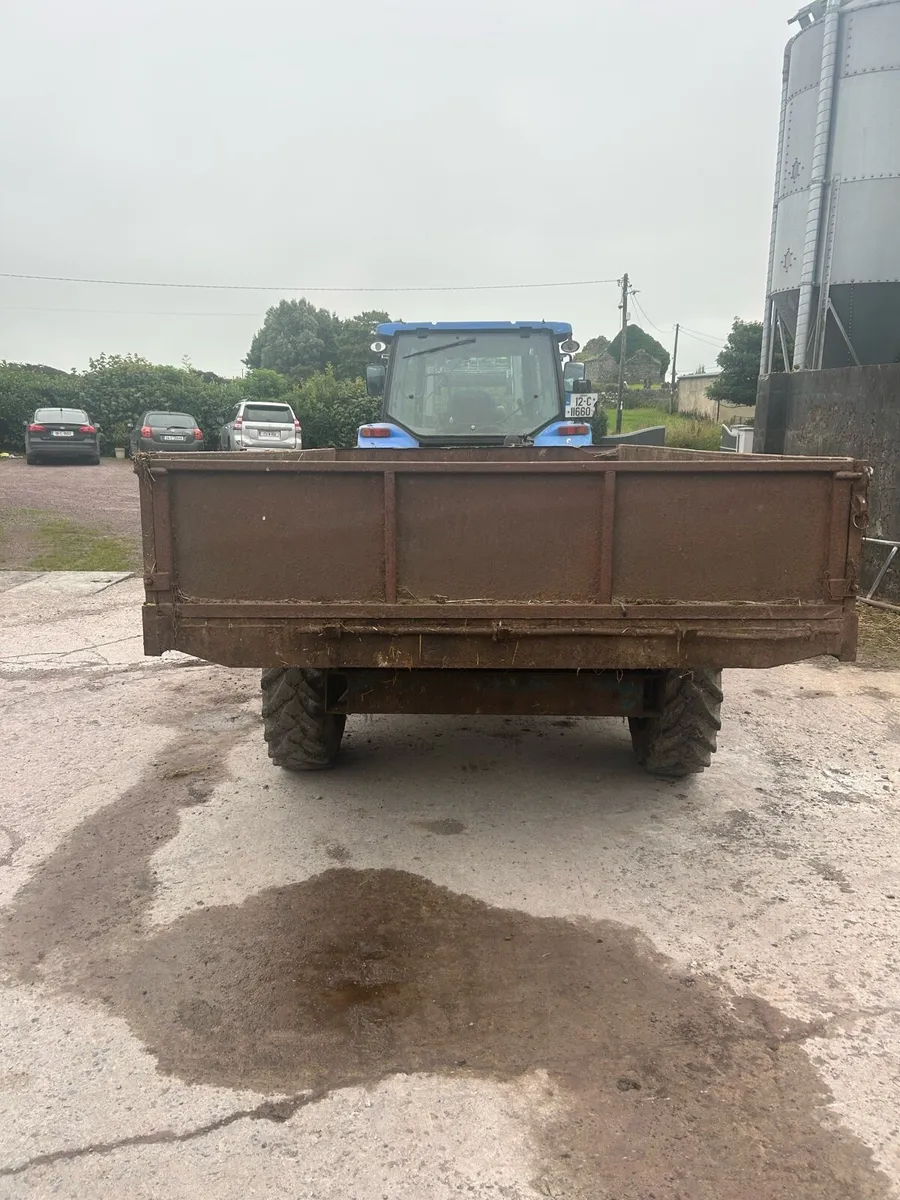 Tipping trailer - Image 2