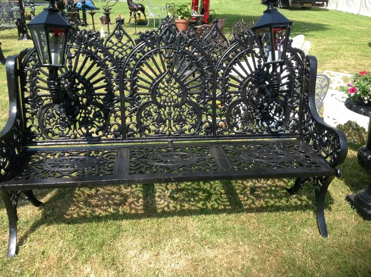 Aluminium & cast iron garden seats & benches - Image 4