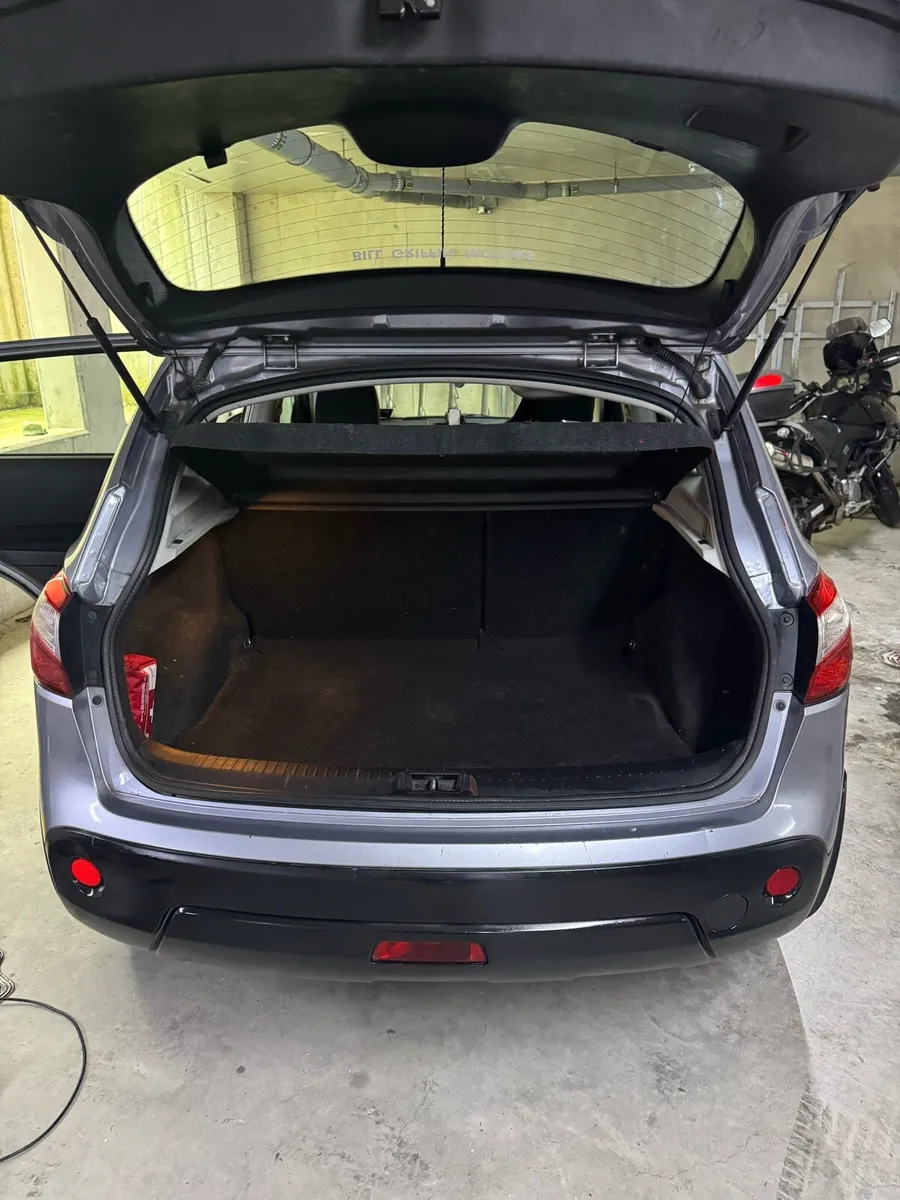 Nissan Qashqai 131 - Image 3