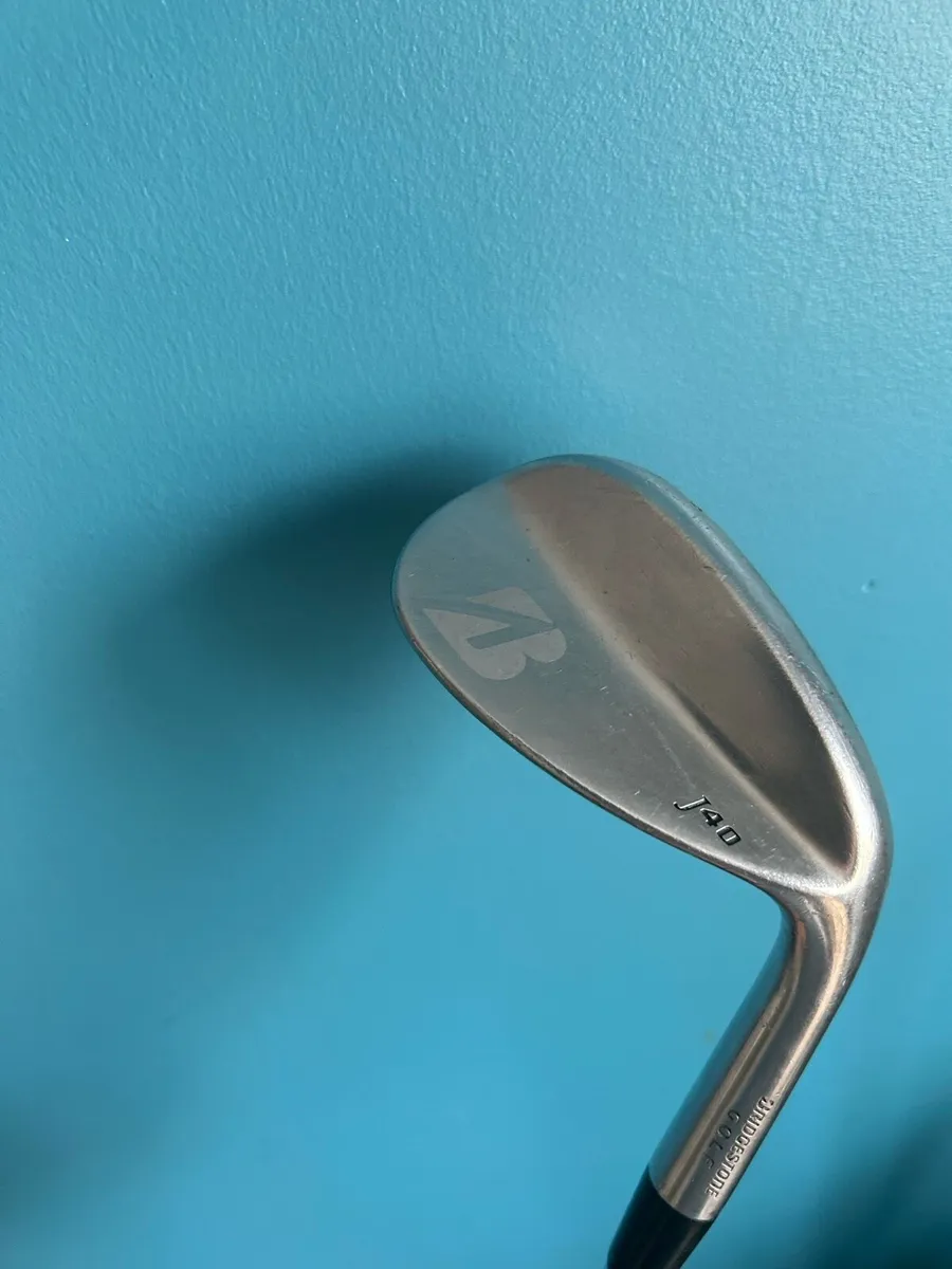 Bridgestone 56° wedge - Image 1