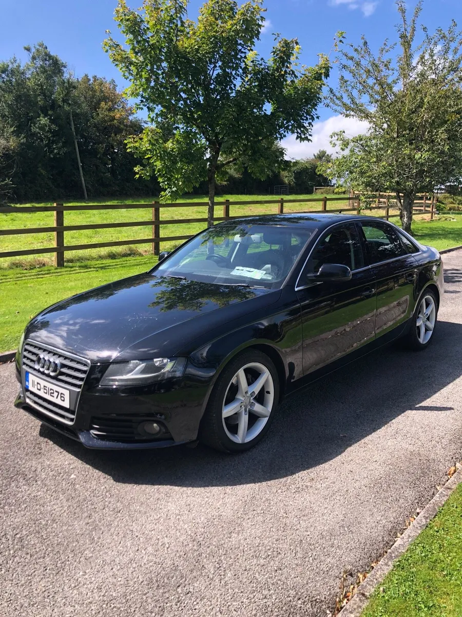 2011 Audi A4 2.0 TDI technik - Image 2
