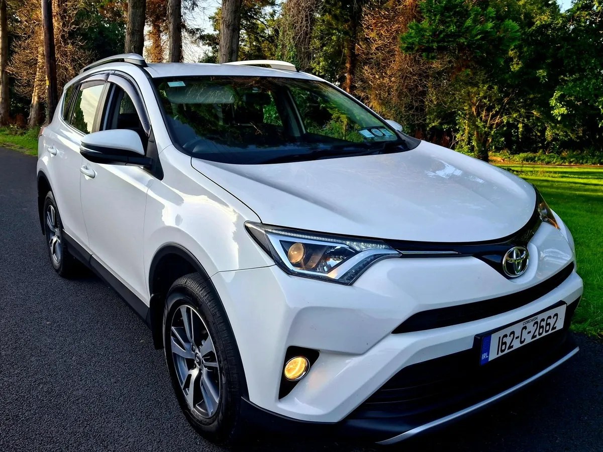 Toyota RAV4 . - Image 2