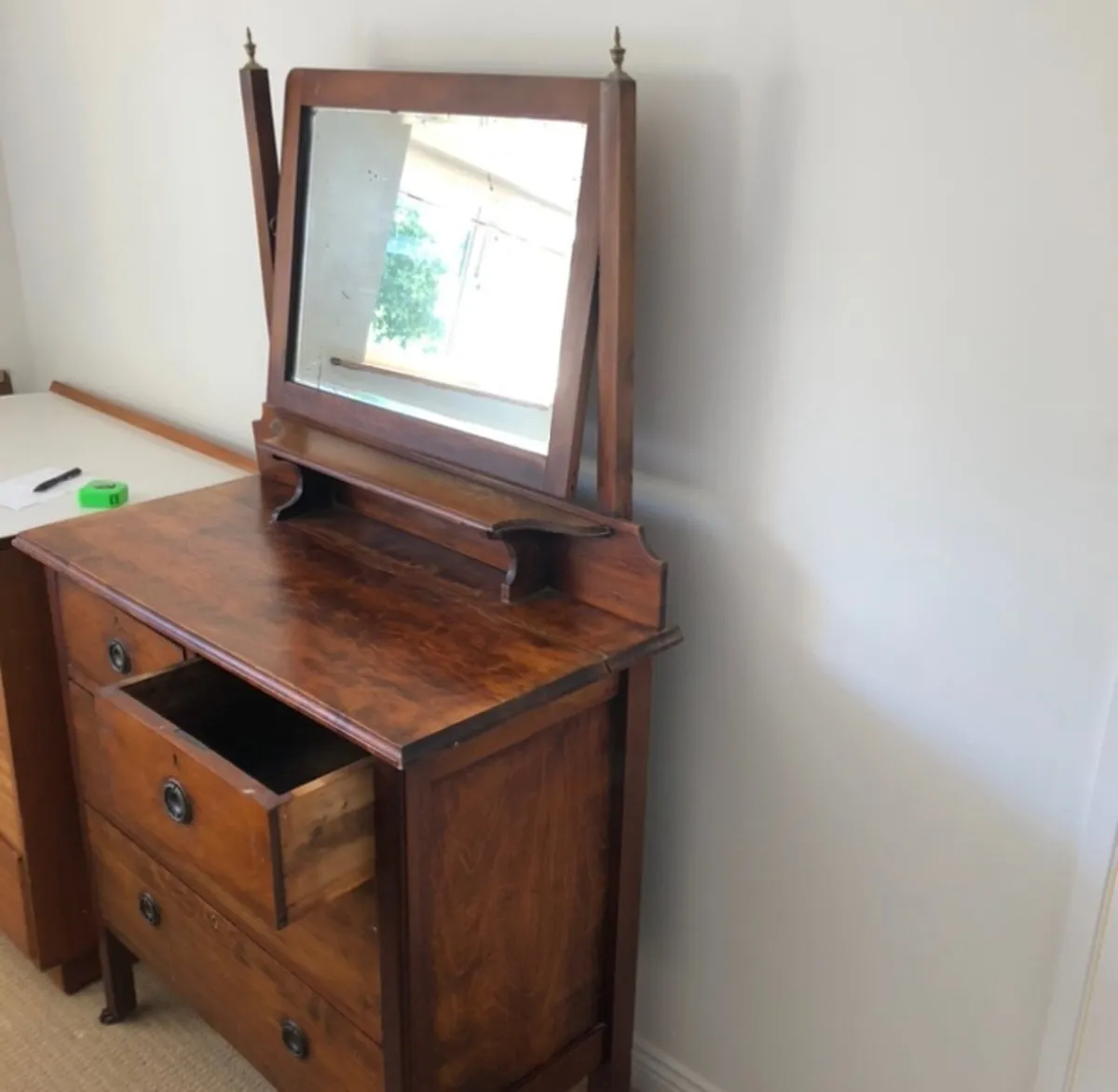 Chest of drawers - Image 1