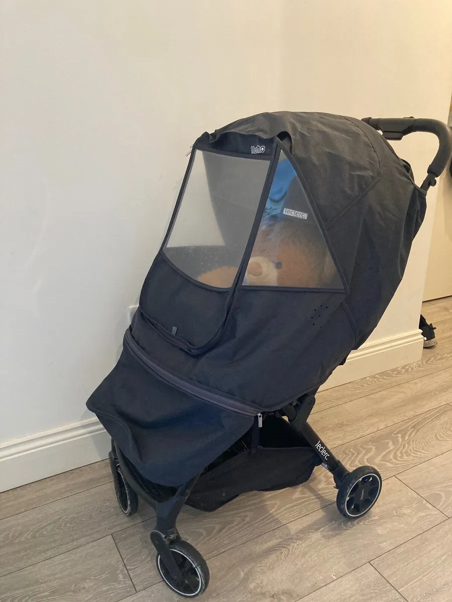 Auto folding stroller (leclerc) - Image 3