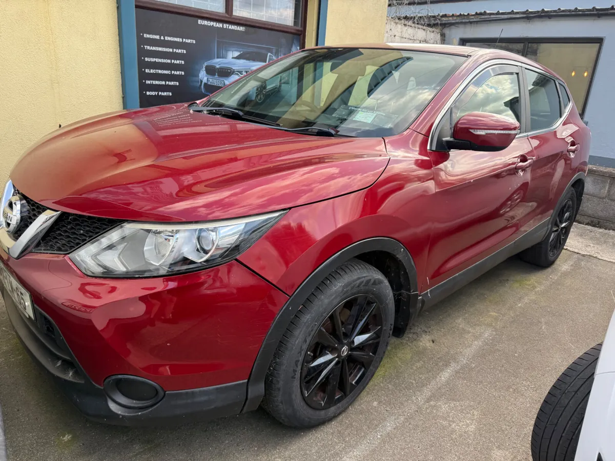 2014 Nissan Qashqai 1.5 Diesel - Image 4