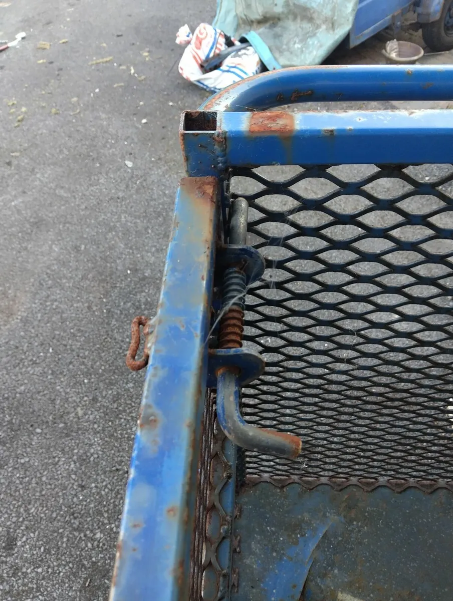 Steel Safe Box Trolley - Image 3