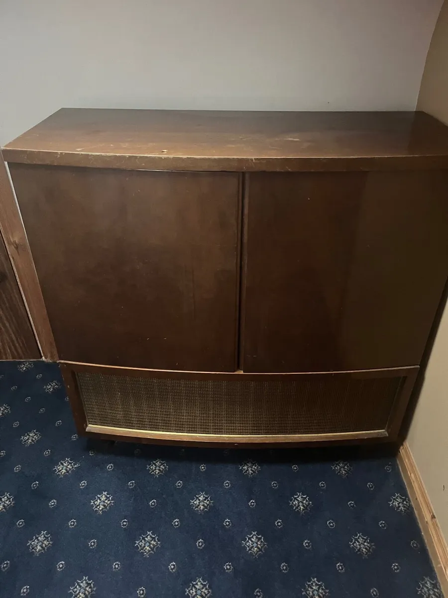 Vintage record player cabinet - Image 1