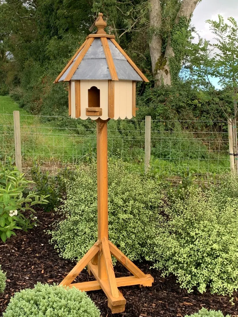 Bird House & Dovecotes - Image 2