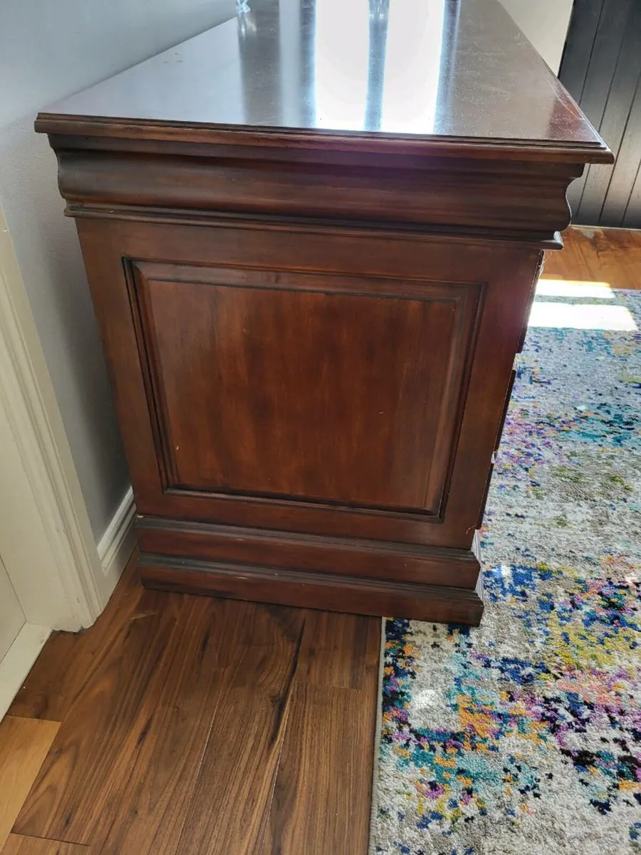 French Louis Phillippe chest of drawers - Image 2