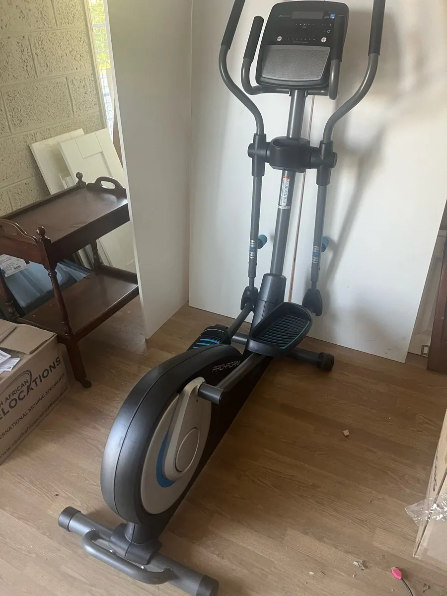 Elliptical cross trainer - Image 3