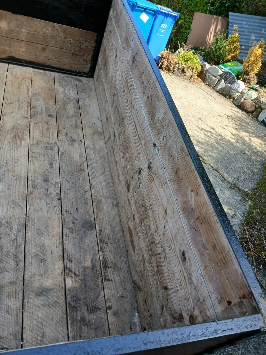 6ft long Finished Trailer - Image 3