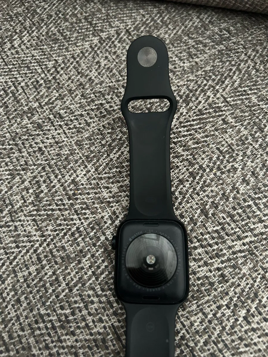 Apple Watch SE - Image 2