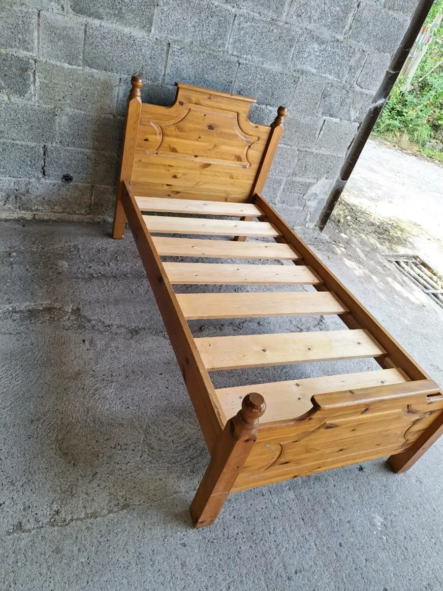 Solid wood single bed (DELIVERY) - Image 1