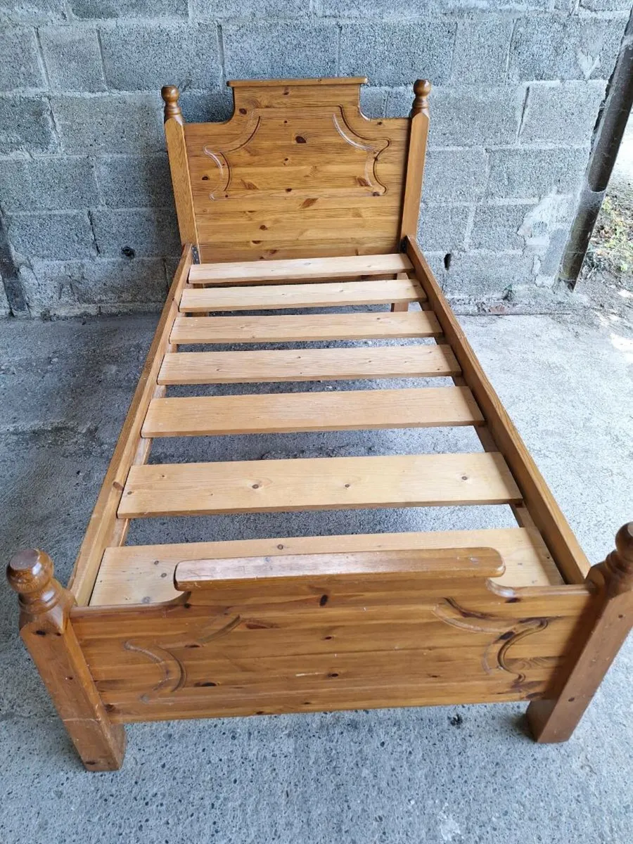 Solid wood single bed (DELIVERY) - Image 3