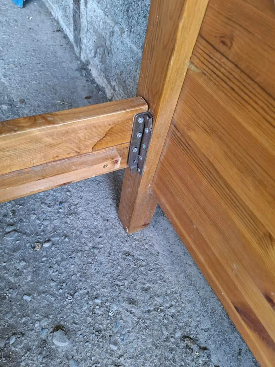 Solid wood single bed (DELIVERY) - Image 4