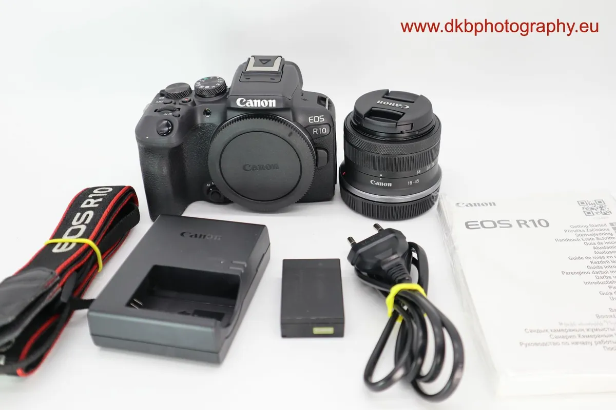 CANON EOS R10 CAMERA & RF-S 18-45mm IS STM LENS - Image 2