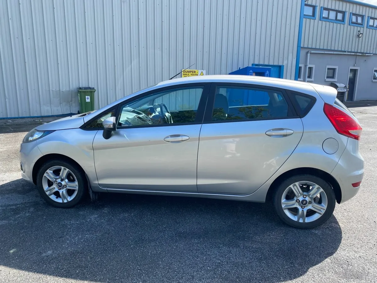 Ford Fiesta 2010 Low mileage - Image 3