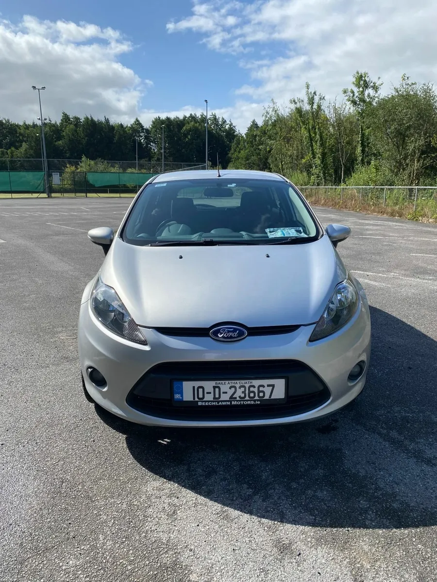 Ford Fiesta 2010 Low mileage - Image 1
