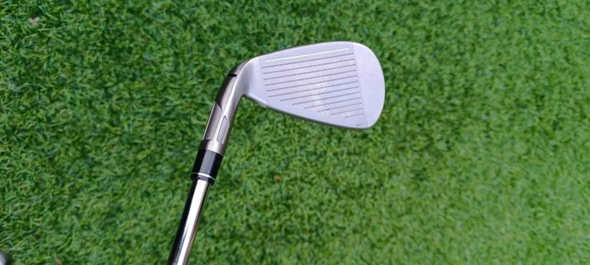 Taylormade Sim 2 irons Set - Image 3