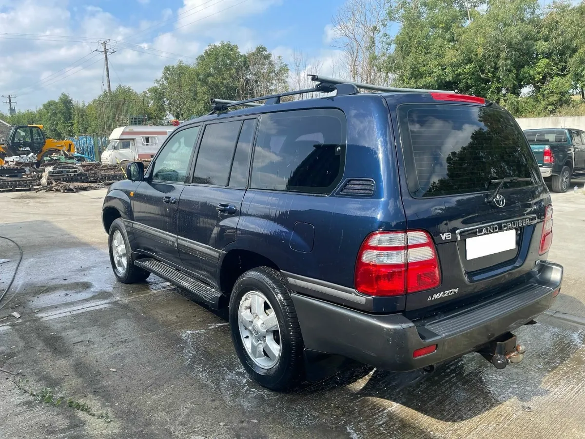 Toyota Amazon Breaking - Image 3