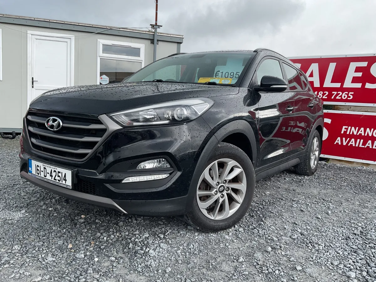 HYUNDAI TUCSON 1.7 PREMIUM SUNROOF LEATHER - Image 2