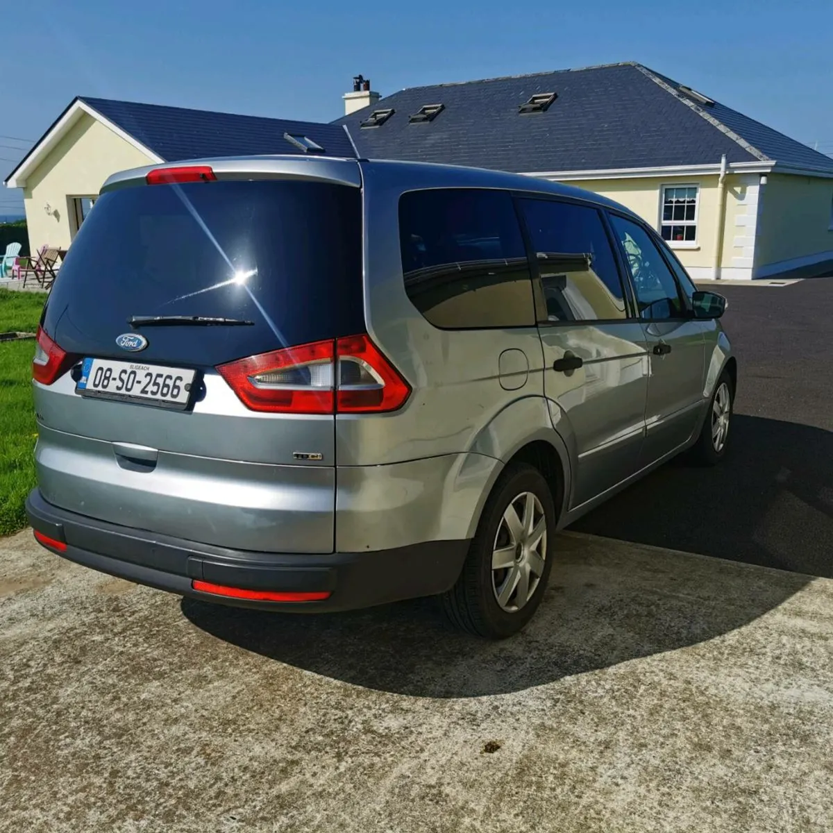 08 Ford Galaxy - Image 4
