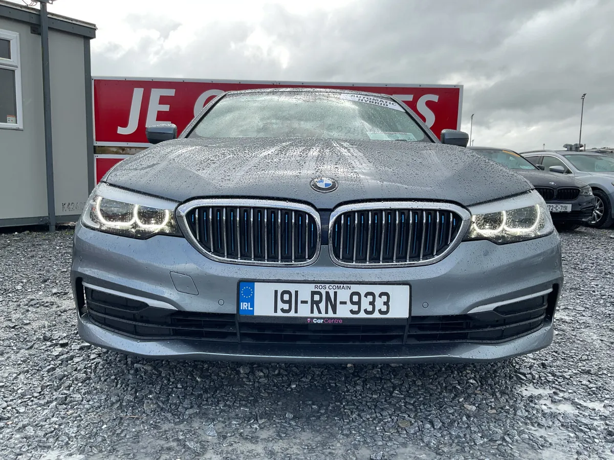 BMW 530E PLUG IN HYBRID AUTOMATIC LOW KMS SPOTLESS - Image 3