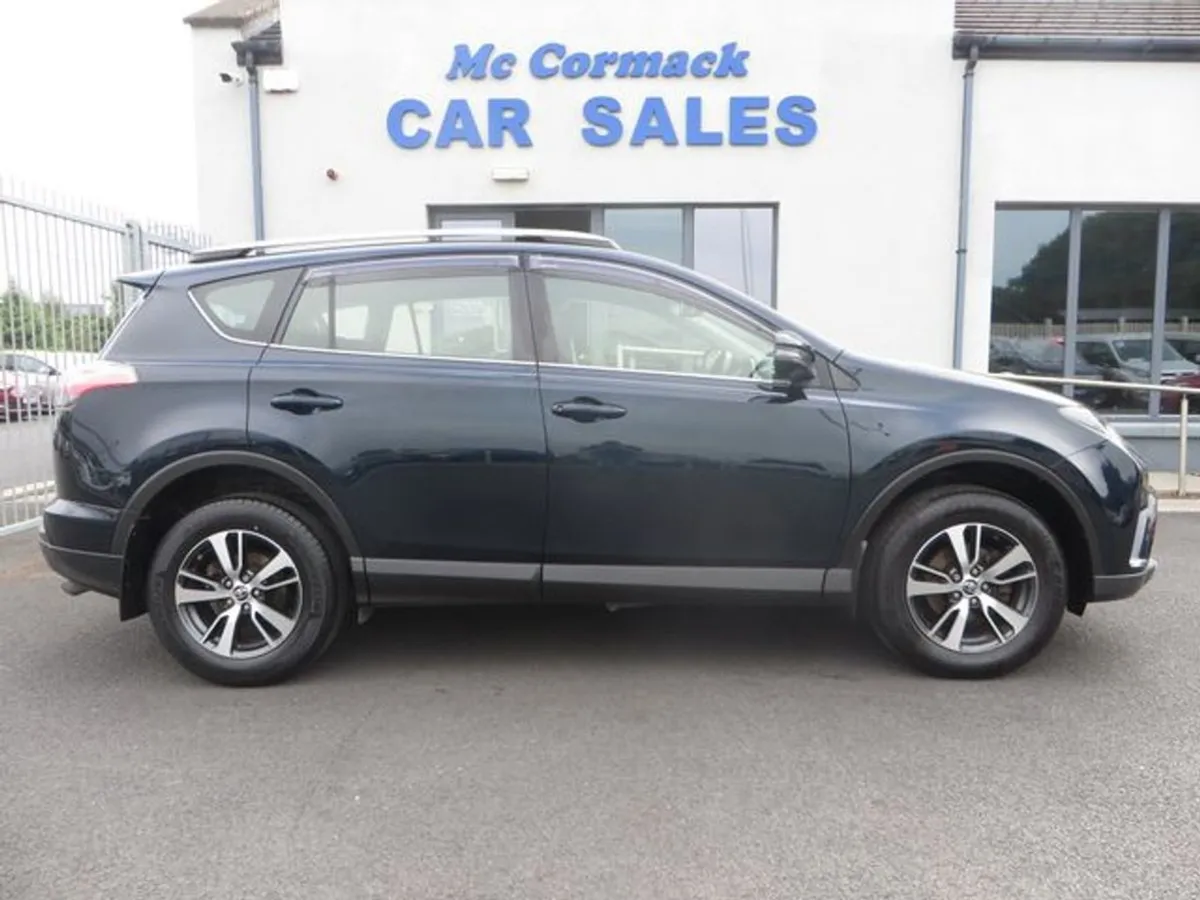 Toyota Rav4 Rav4 2.0 D4D Luna Sport 4DR - Image 2