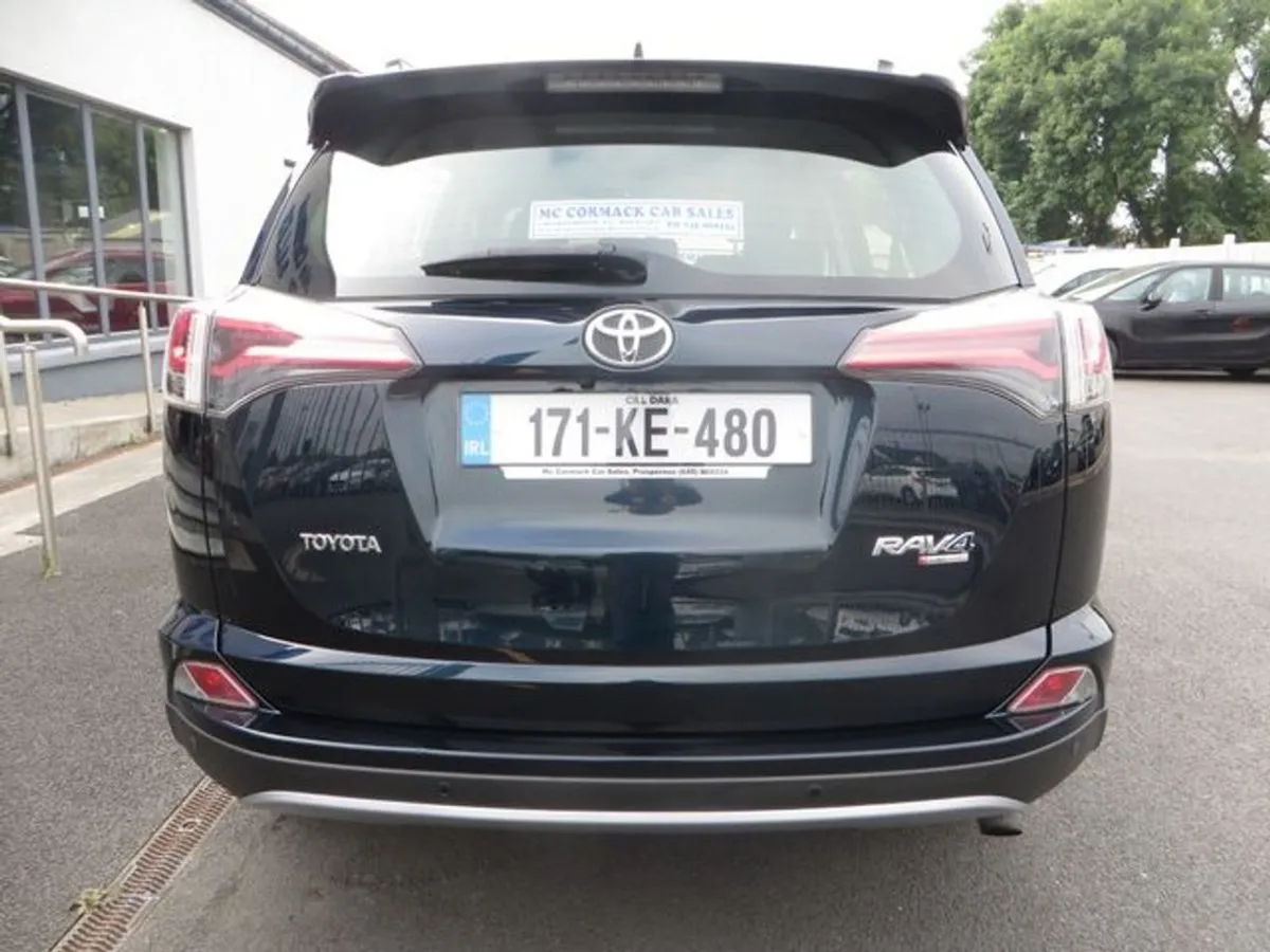 Toyota Rav4 Rav4 2.0 D4D Luna Sport 4DR - Image 4