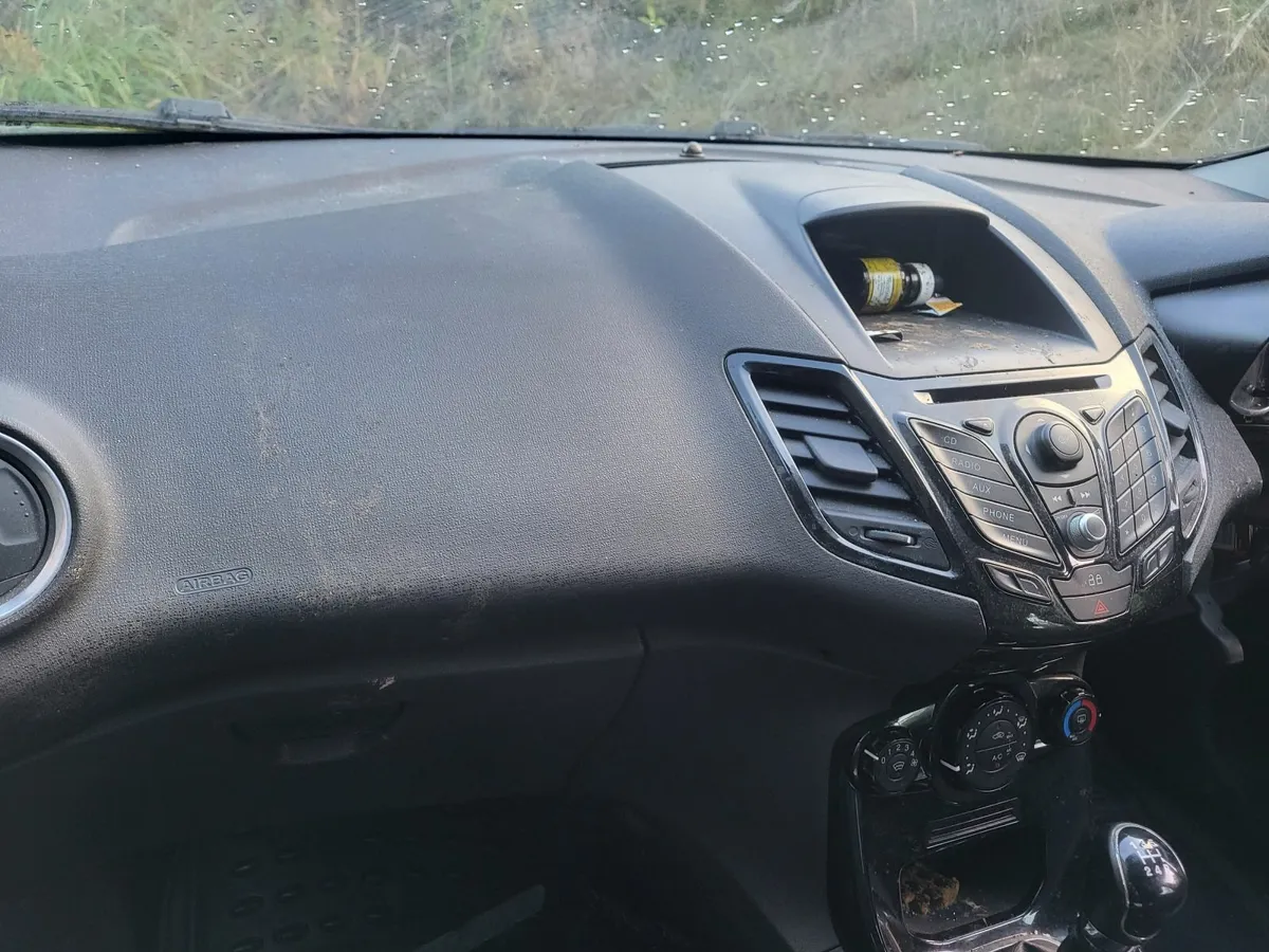 Up to 2017 Ford Fiesta Airbag kit - Image 2