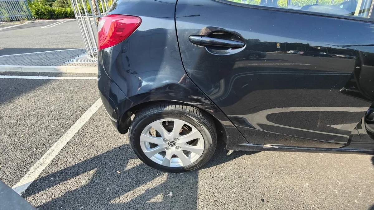 Mazda 2 - Image 4